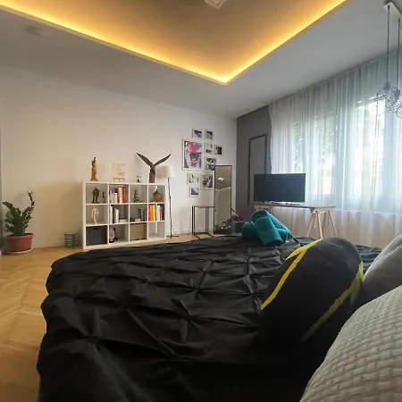 New Opera Studio Old City Center Self Check In Apartment *